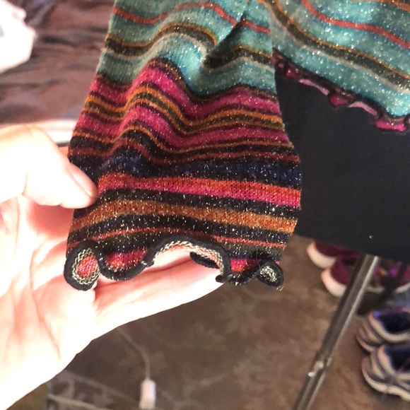 Pretty Hippie-Like Glittery Blouse by Candie’s Size XL - Picture 5 of 9